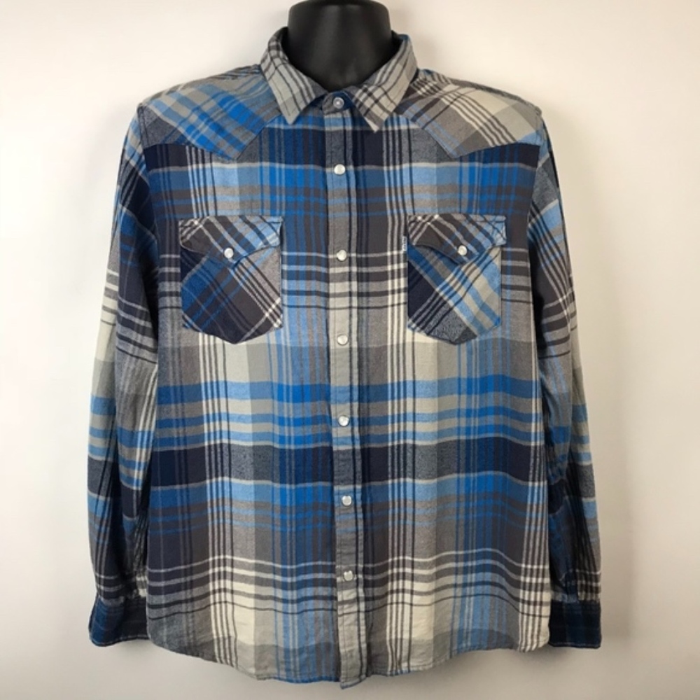 Levis Plaid Pearl Snap Long Sleeve Button Up
